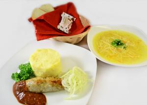 Комплексный обед с люля-кебаб из курицы (суп)
